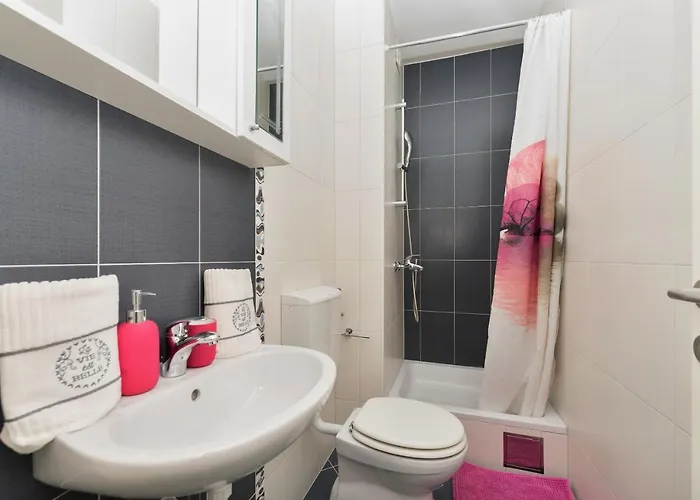 Long דירה מאקרסקה